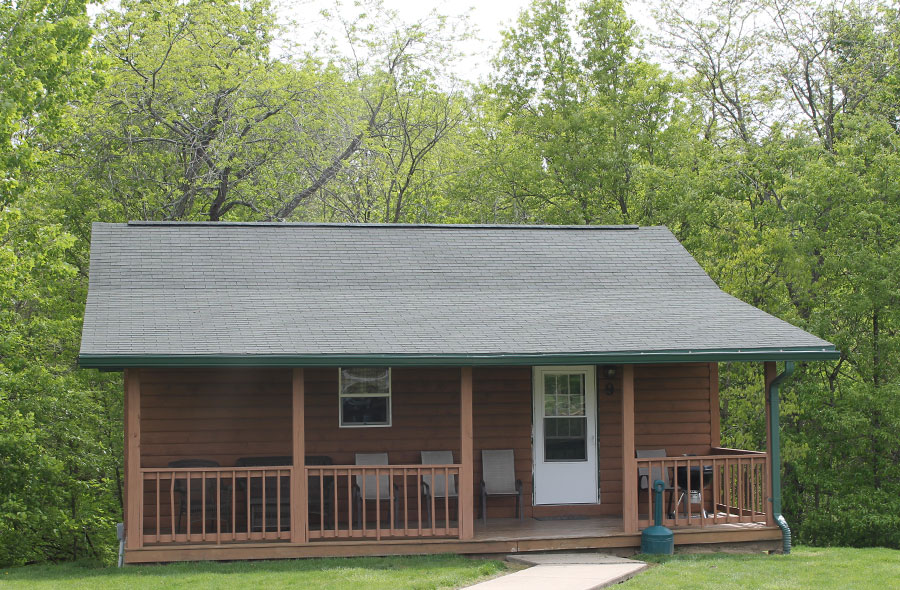 three bedroom vacation cabin rental for the shelbyville illinois area