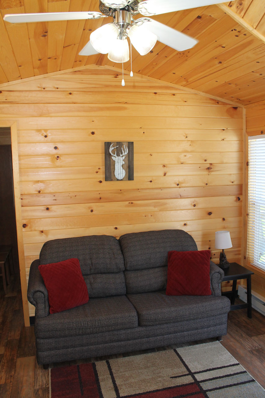 whitetail-crossing-cabins-tinyhouse01-gallery-06