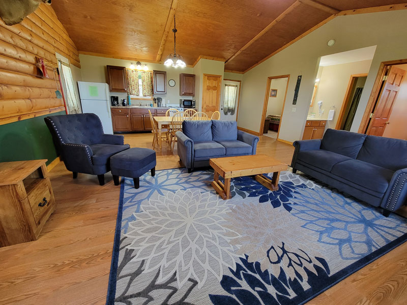whitetail-crossing-cabins-two-bedroom-6-7-11-14-cabins-gallery-21
