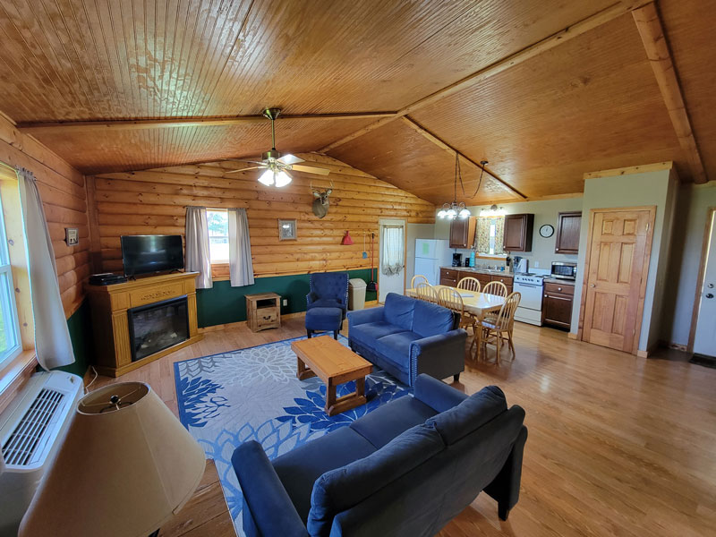 whitetail-crossing-cabins-two-bedroom-6-7-11-14-cabins-gallery-22