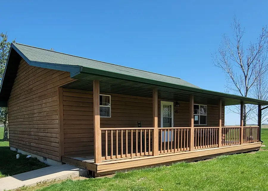 three bedroom vacation cabin rental for the shelbyville illinois area cabin number 15